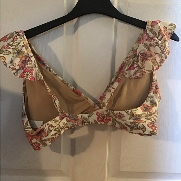 Ruffled Bikini 2 piece 2x Wallflowers - Picture 3 of 5